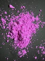 Poudre à lessive teinte rose de qualité industrielle