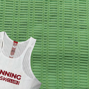 Tejido de malla transpirable ultraligero de alto rendimiento, 92% poliéster, 8% spandex, con rejilla de aire 3D para ropa deportiva de maratón. - Product Image 1