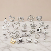 Breloques Pendentifs Fantaisie en Strass (Étoile, Patte, Cœur, Os, Couronne, Clé, Crâne) pour la Création DIY de Bracelets et Colliers