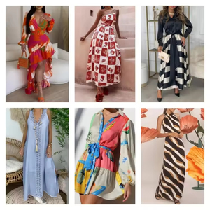 Lots de déstockage de vêtements pour femmes : Balles mixtes de robes, bas, pantalons et hauts - Product Image 1