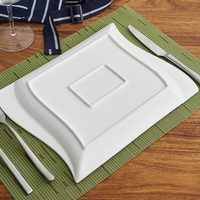 Assiette Moderne en Porcelaine pour Steak et Pâtes, Assiette Plate Carrée ou Rectangulaire Irrégulière en Céramique Blanche pour Restaurant et Hôtel