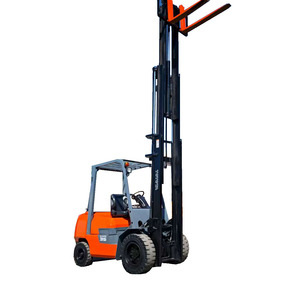 ใช้สำหรับรถยก LPG ขนาด 3.5 ตัน พร้อมระบบไฮดรอลิกย้ายดัมเบลล์ข้างและยางตัน - ราคาดีสำหรับขาย ผลิตในญี่ปุ่น น้ำหนัก 4500 กก. - Product Image 1