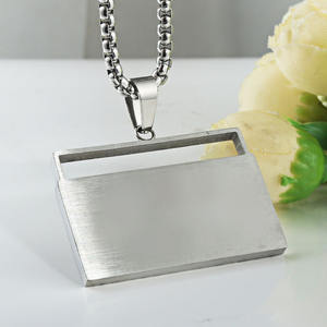 हॉट सेलिंग गहने टाइटेनियम स्टील रेडियो पेंडर व्यक्तित्व पंक रेट्रो हिपस्टर पुरुष टेप रिकॉर्डर पुरुषों के लिए - Product Image 5