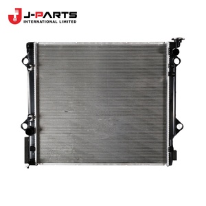Radiateur complet pour Toyota HIACE TRH203 2005-2013 - Product Image 2