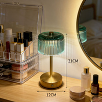 Lampe de table minimaliste en verre et métal, style Instagram, lampe de chevet créative, lampe de nuit pour chambre à coucher, lampe décorative rechargeable basse tension