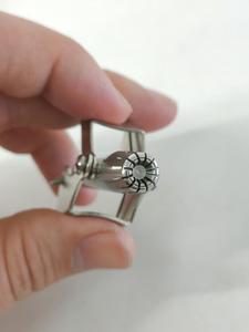 Tondeuse manuelle portable et lavable pour poils du nez et des oreilles, rasoir nasal en acier inoxydable pour hommes - Product Image 4