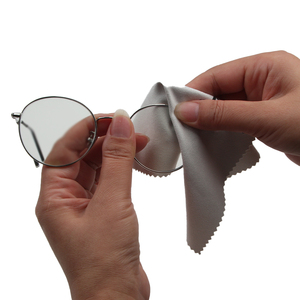 Chiffon de nettoyage pour lentilles de lunettes anti-buée en microfibre écologique réutilisable promotionnel 15x15cm - Product Image 2