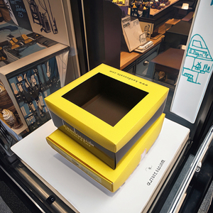 Boîtes d'emballage rectangulaires recyclables pour desserts, forme <span class=keywords><strong>livre</strong></span> avec fenêtre, poignée, lamination brillante, pour <span class=keywords><strong>pâtisserie</strong></span>, gâteaux au fromage, boulangerie - Product Image 6