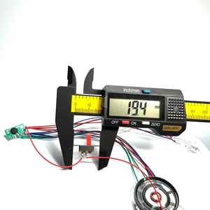 Composants électroniques de voiture de police promotionnelle populaire carte de circuit imprimé de voiture de jouet de puce sonore d'enfants - Product Image 3