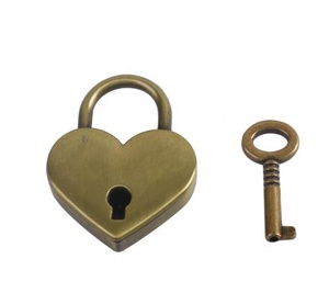 爱心挂锁迷你挂锁礼品盒爱心结婚礼品垫锁 - Product Image 3