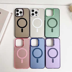Funda Magnética Semitransparente BOTER para 13 14 15 16 17 Pro Max, TPU+PC, Protección de Cámara, Carga Inalámbrica, Impermeable - Product Image 6