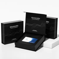 Scatola Regalo Magnetica Nera di Lusso Personalizzata con Coperchio Ribaltabile, Impermeabile, in Cartone, con Goffratura e Rivestimento in Spugna