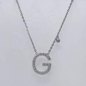 Popolare <span class=keywords><strong>collana</strong></span> in argento S925 Iced Out Moissanite <span class=keywords><strong>lettera</strong></span> <span class=keywords><strong>G</strong></span> <span class=keywords><strong>collana</strong></span> gioielli personalizzati con ciondolo per uomo donna - Product Image 3