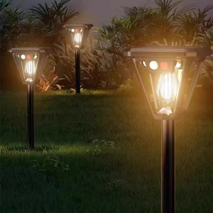 Lámpara LED Solar 2 en 1 para Jardín con Sensor de Movimiento PIR y Modo de Encendido/Apagado Automático para Ahorro de Energía - Product Image 3