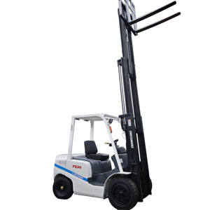 Montacargas Usado 3TTCM Diésel con Motor Isuzu, Transmisión Automática, Elevación de 3m - Product Image 1