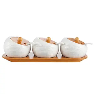 Set di vasetti di sale e pepe creativo Set ceramica bianco condimento in ceramica contenitore spezie per il sapore con coperchio in legno di bambù