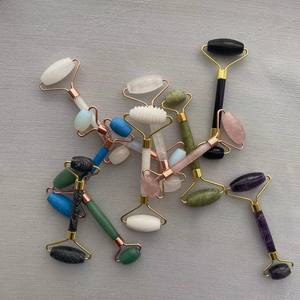 Ensemble de rouleaux en jade naturel et de gua sha en jade, professionnel, multifonctionnel, outil de massage pour le soin de la peau du visage - Product Image 1