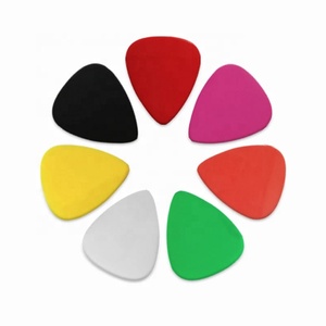 厚さ0.71mm以上のギターアクセサリーソリッドカラーABSギター/ベース/ウクリーブランクギターピックカスタム