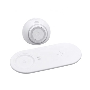 Altoparlante da Scrivania <span class=keywords><strong>4</strong></span> in 1 con Caricatore Wireless, Sveglia Digitale LED, Luce Notturna Ambientale e Macchina del Suono a Rumore Bianco per Camera da Letto - Product Image 4