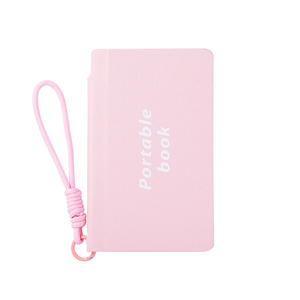 מחברת ניידת מהדורת 2027 עם כריכת עור תפורה בחוט זהב, עם שרוך - יומן מיני לשימוש בדרכים - Product Image 3