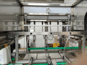 Machine Remplisseuse automatique automatisée d'engrais <span class=keywords><strong>antiseptique</strong></span> de capsulage de bouteilles d'acide liquide - Product Image 4