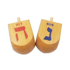 Chanukah Wooden <span class=keywords><strong>Jewish</strong></span> <span class=keywords><strong>Dreidel</strong></span> Natural Solid Wooden <span class=keywords><strong>Dreidel</strong></span>, Hanukkah Custom Wooden Kids Spinning Top Toys - Product Image 3