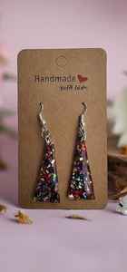 Boucles d'oreilles en résine artistique, faites à la main, légères, style idéal pour les tenues décontractées, les soirées et les accessoires uniques - Product Image 4