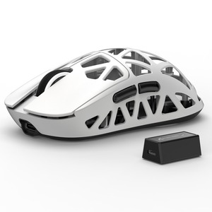 Mouse da Gaming in Lega di Magnesio r21, Leggero e Traforato, Wireless Tri-Modalità Standard - Product Image 1