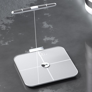 Bilancia impedenziometrica a otto elettrodi con controllo tramite app, bilancia elettronica intelligente per la misurazione della perdita di grasso, alimentata da 4 batterie da 1,5 mAh, G71E-BT - Product Image 3