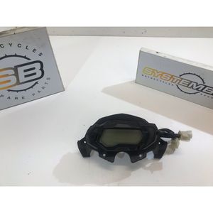 Compatibile con la ruota anteriore Yamaha R1 2002 2003 - Product Image 2