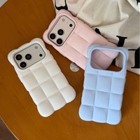 Coque antichoc en gel de silicone 3D style nuage en forme de pâte feuilletée pour iPhone 18 Pro Max et 17 Pro avec poignée portable pour femme
