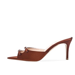 Ciabatte con tacco a punta aperta in <span class=keywords><strong>raso</strong></span> nero con doppia fibbia <span class=keywords><strong>scarpe</strong></span> bianche semplici sandali con tacco a punta - Product Image 6