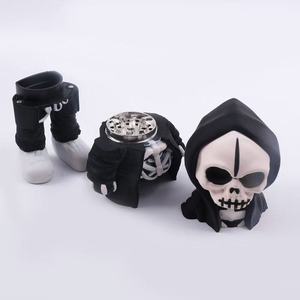 Futeng New Arrival Shape 3 Parts <b>Herb</b> Halloween Decoration Manual Zinc <b>Herb</b> Crusher for Smoke Shop - Product Image 1
