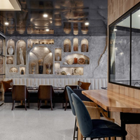 Ensemble de mobilier de restaurant, chaises en cuir PU et tables en bois avec canapé banquette pour café, hôtel