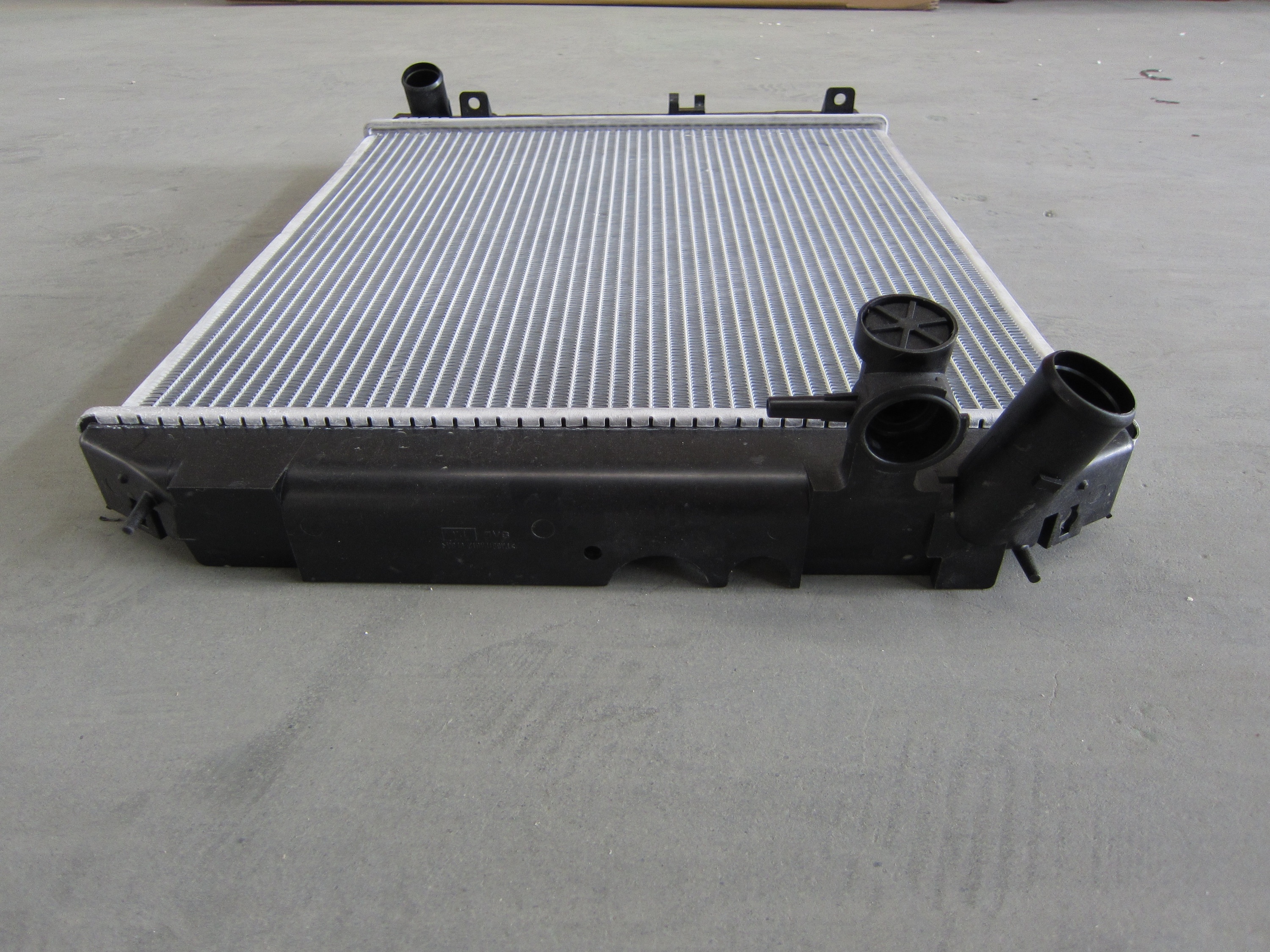 OEM 897387468 Truck Radiator for ISUZU ELF MT - High-quality