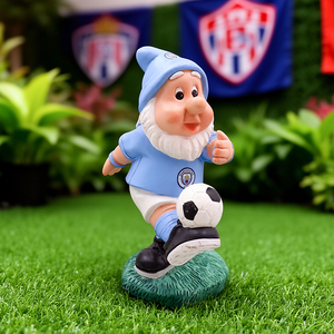 Divertida Figura de Gnomo de Jardín de Fútbol de Poliresina Ecológica de 11.26 Pulgadas, Decoración Deportiva para Exteriores, Colores de Equipo Personalizados Disponibles - Product Image 3