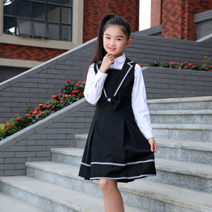 Uniforme scolaire de haute qualité pour filles, <span class=keywords><strong>robe</strong></span> <span class=keywords><strong>noire</strong></span> à jupe, <span class=keywords><strong>robe</strong></span> à bretelles, jupes plissées - Product Image 1