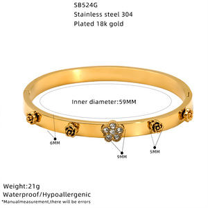 Brazalete Elegante con Incrustaciones de Diamantes en Forma de Flor, Brazalete de Alta Gama con Hebilla en Forma de Corazón y Flor para Mujer - Product Image 4