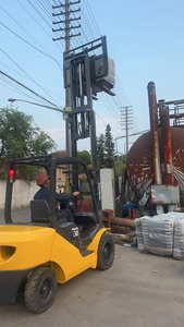 <b>Used</b> Komatsu 3 Ton FD30 Diesel Forklift Two Stage Mast with Excellent Working Condition Competitive Price for Sale China - Product Image 2