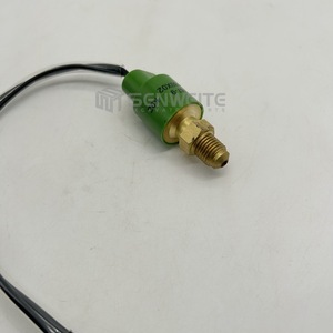 เซ็นเซอร์วัดแรงดัน Senwitt รุ่น 106-0180 แบบเกลียวติดตั้งชนิด Piezoresistive สำหรับรถขุด Caterpillar CAT320B - Product Image 4