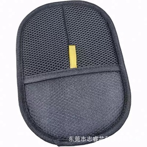 Gants anti-poils statiques noirs ronds double face pour enlever les poils d'animaux, brosse de nettoyage pour petits chiens - Product Image 4
