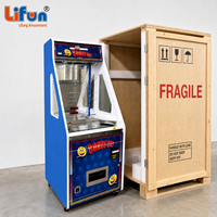 LIFUN Machine d'arcade commerciale à monnayeur, jeu de poussée de pièces avec récompense à trous, personnalisable pour les centres de divertissement familial (FEC) et les salles de jeux
