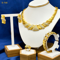 Juego de Collares de Cristal de Lujo para Mujer, Estilo Dubái, Joyería Chapada en Oro, Aretes, Anillo, Pulsera, Conjuntos de Joyería al por Mayor para Bodas