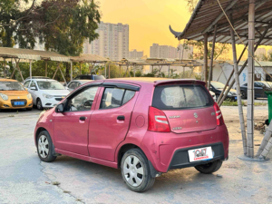 <span class=keywords><strong>Suzuki</strong></span> <span class=keywords><strong>Alto</strong></span> d'occasion 2014 - Modèle Confort manuel 1.0L, Rose - Product Image 5