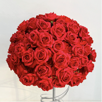 Hochzeitsdekoration Tischmittelstücke Tiefrote Künstliche Rosenblüten-Kugel Dekor 50cm 60cm Rote Blumenkugel