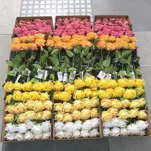<span class=keywords><strong>Rose</strong></span> Artificiali in Velluto Singole all'Ingrosso, Fiori Decorativi Personalizzati in Rosso, Bianco, Blu, Rosa, Nero, Viola - Product Image 1