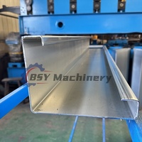 Machine de formage à froid entièrement automatique pour angles muraux, haute vitesse, pour la fabrication d'angles en acier en forme de L pour la construction de cloisons sèches