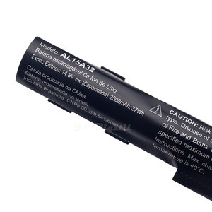 Batterie d'ordinateur portable Li-ion noire de remplacement AL15A32 14,8 V/2200 mAh pour modèles Aspire E5 Series E5-573G E5-573T <span class=keywords><strong>V3</strong></span> <span class=keywords><strong>V3</strong></span>-<span class=keywords><strong>574</strong></span> <span class=keywords><strong>V3</strong></span>-574G – En stock - Product Image 3
