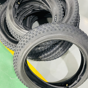 Chambre à air gonflable Ridstar pour pneu Fat Tire 20x4.0, compatible avec les pneus de 14, 16, 20, 26, 27 pouces, accessoires pour chambre à air et pneu de vélo, chambre à air 20 pouces - Product Image 4
