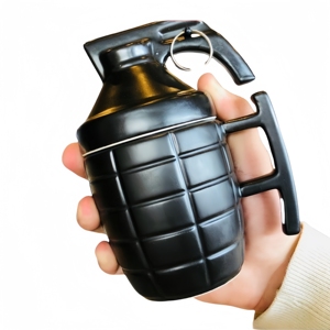 Vente en gros de tasse en céramique en forme de grenade tasse à grenade créative au design unique tasse à café amusante avec couvercle - Product Image 1